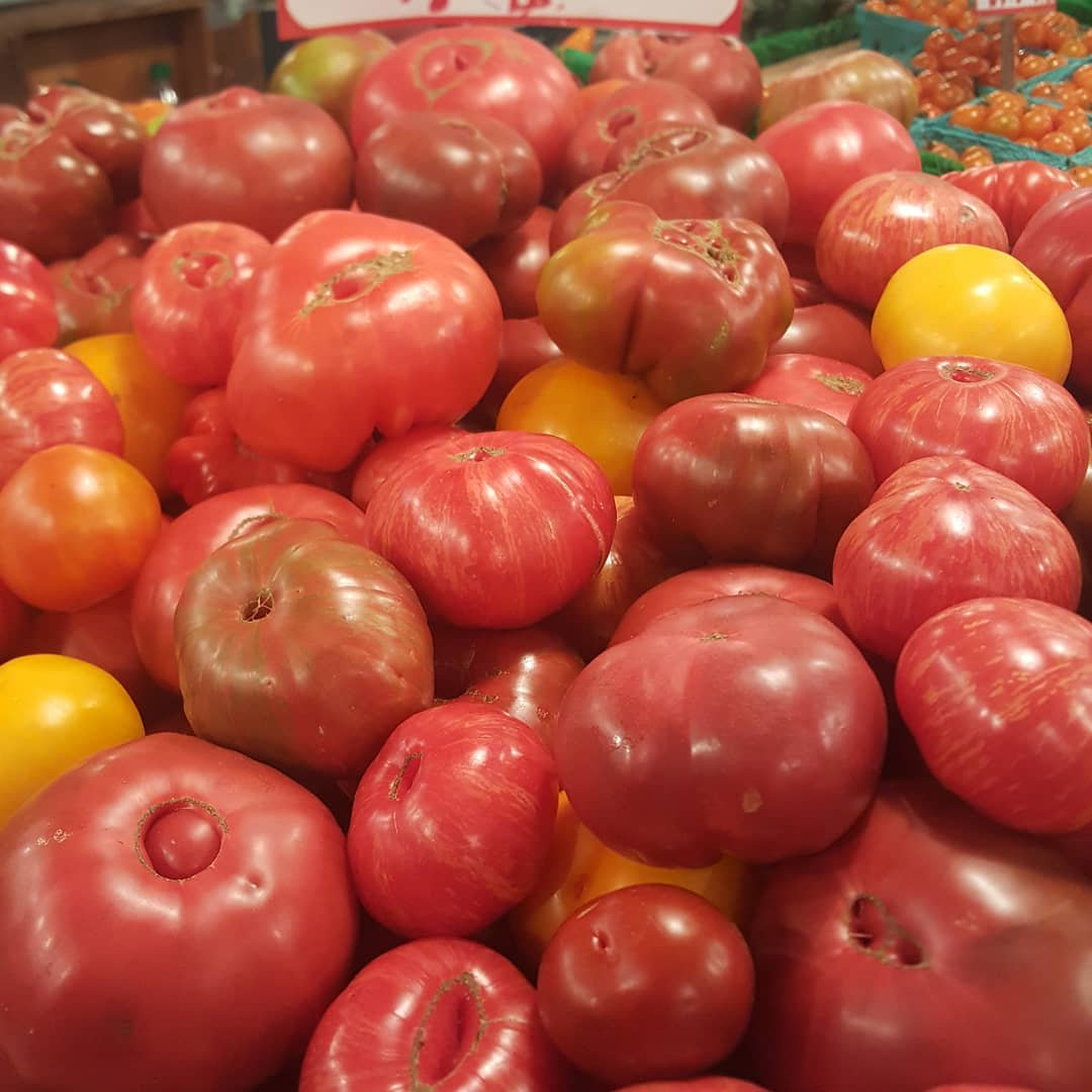 HEIRLOOM TOMATOES